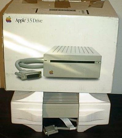 Apple IIgs 3.5 Drive & Box